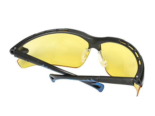 ANTI-FOG BALLISTIC EYEWEAR - VENTURE 3 - PYRAMEX® - YELLOW