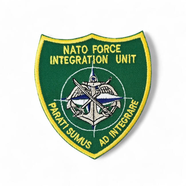 Emblema NATO Force Integration Unit - Parati Sumus Ad Integrare