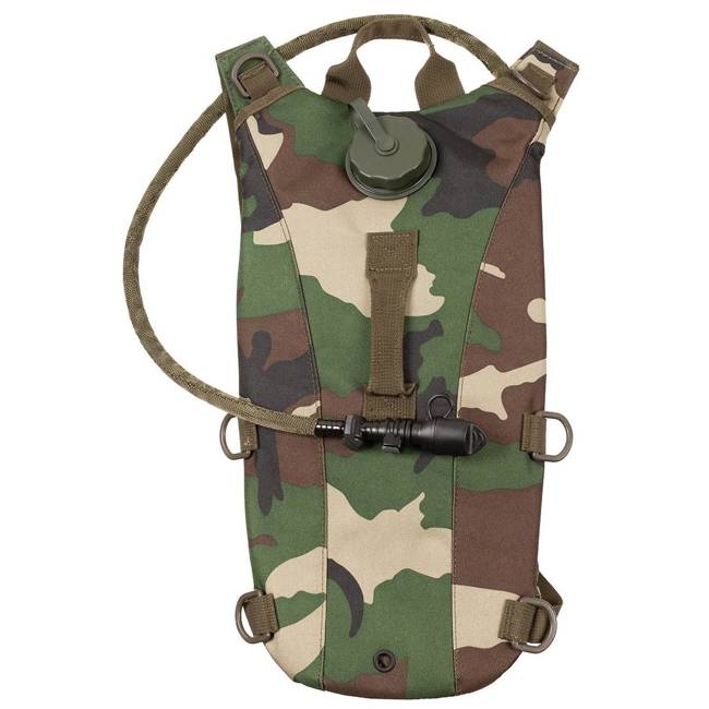 HYDRATION BACKPACK WITH TPU BLADDER - "EXTREME" - 2.5 L - MFH® - WOODLAND