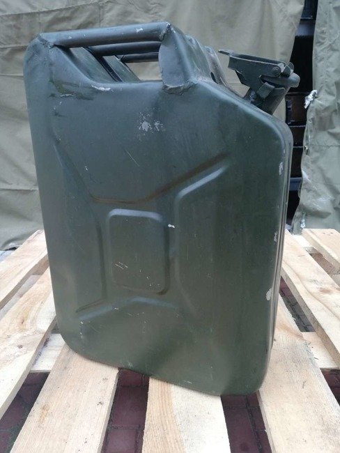 METAL JERRY CAN CANISTER - 20 L - MILITARY SURPLUS ROMANIAN ARMY - GOOD CONDITION