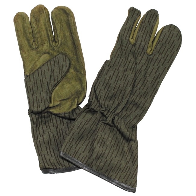 NVA Gloves, 4 fingers - Camo - Like New