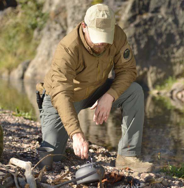 WOLFHOUND JACKET - CLIMASHIELD APEX INSULATION - Helikon-Tex - DESERT NIGHT CAMO