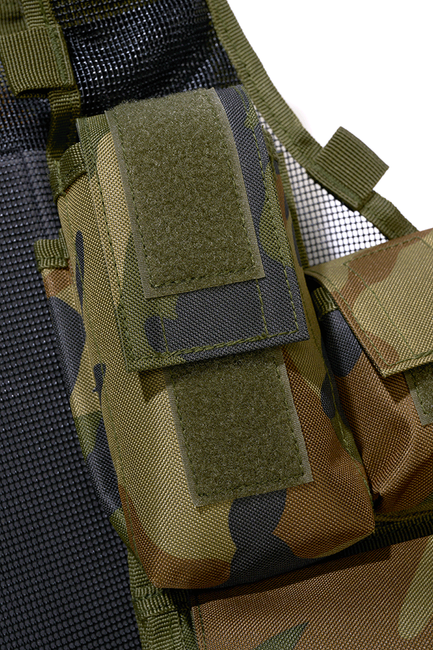 TACTICAL VEST - WOODLAND - BRANDIT