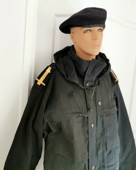 WINTER TANK SUIT - MILITARY SURPLUS FROM ROMANIAN ARMY - UNIVERSAL SIZE - LIKE NEW