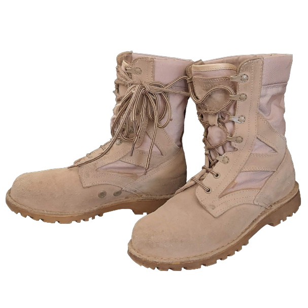 ROMANIAN MILITARY BOOTS - DESERT- LIKE NEW 